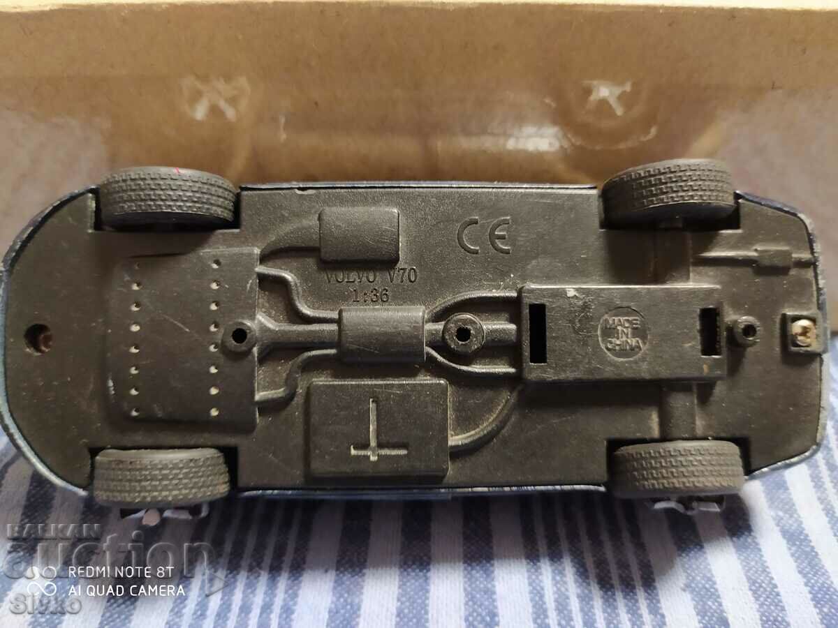 Auction Metal Volvo trolley Auction Metal Volvo trolley