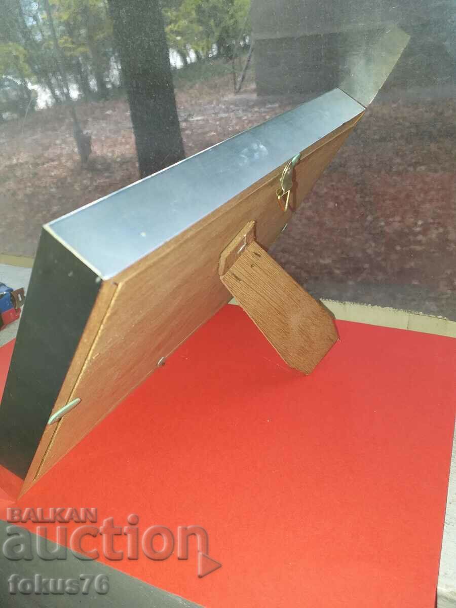 Butterfly in frame N3 - 5