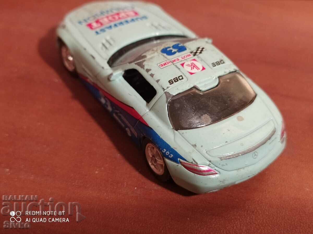 Auction Mercedes-Benz metal trolley Auction Mercedes-Benz metal trolley