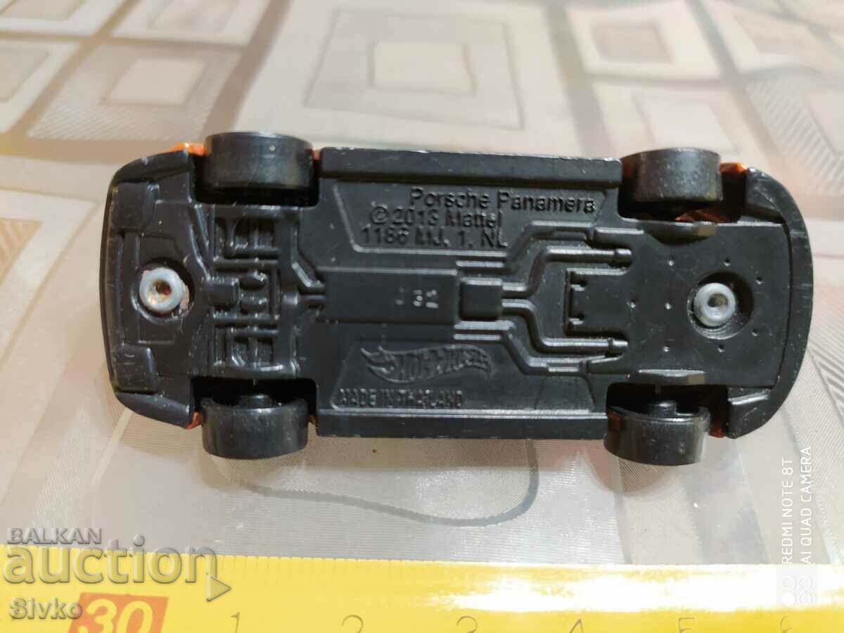 Auction Metal Porsche trolley Auction Metal Porsche trolley