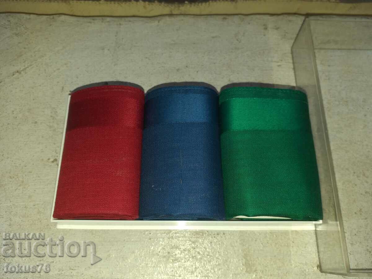 Set of three luxury silk men's handkerchiefs - 5 Set of three luxury silk men's handkerchiefs - 5