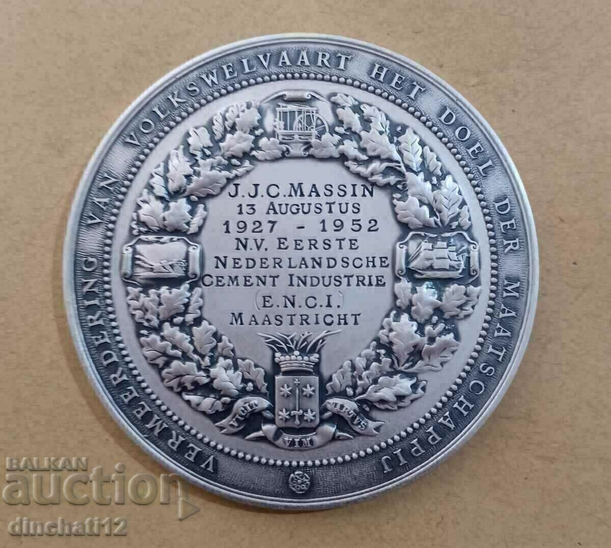 SILVER. Netherlands Society for Industry and Commerce with price 300.01 BGN | € 153.39 SILVER. Netherlands Society for Industry and Commerce with price 300.01 BGN | € 153.39