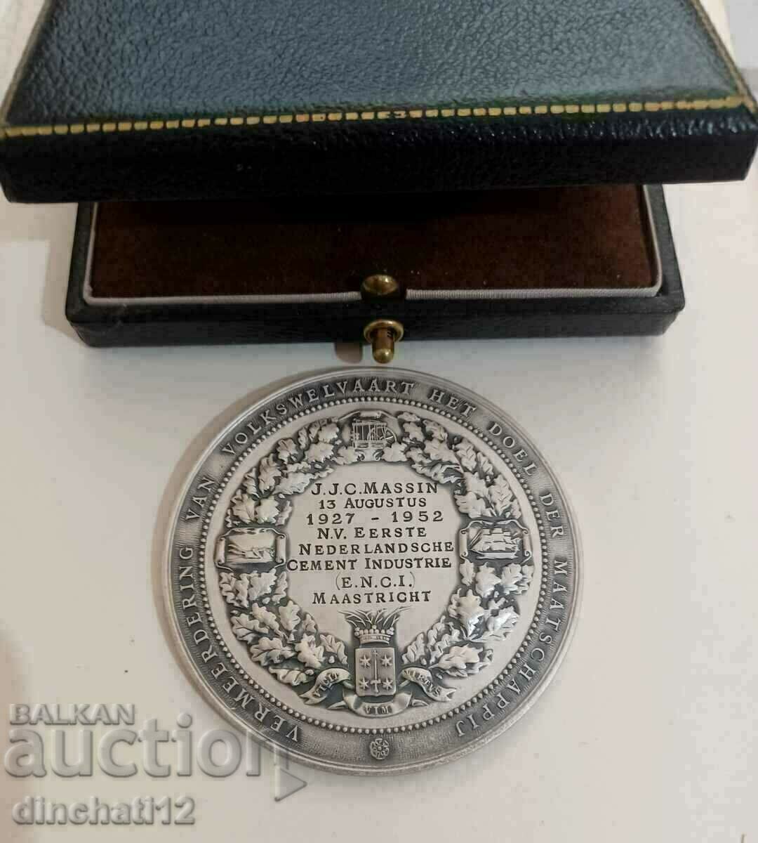 SILVER. Netherlands Society for Industry and Commerce - 7 SILVER. Netherlands Society for Industry and Commerce - 7