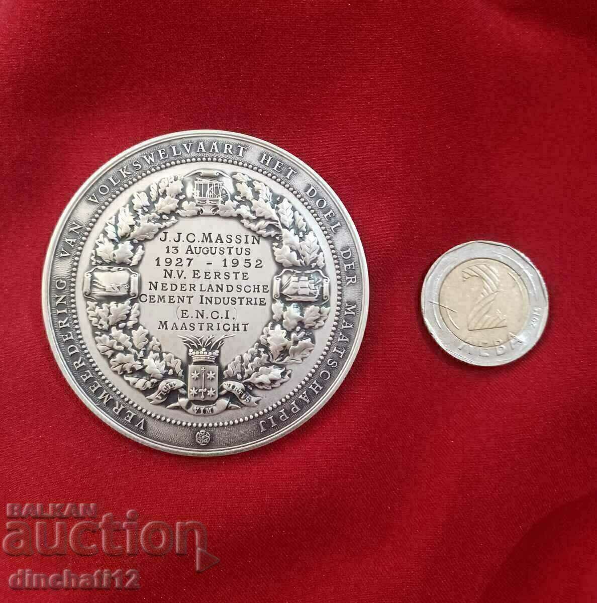 SILVER. Netherlands Society for Industry and Commerce SILVER. Netherlands Society for Industry and Commerce