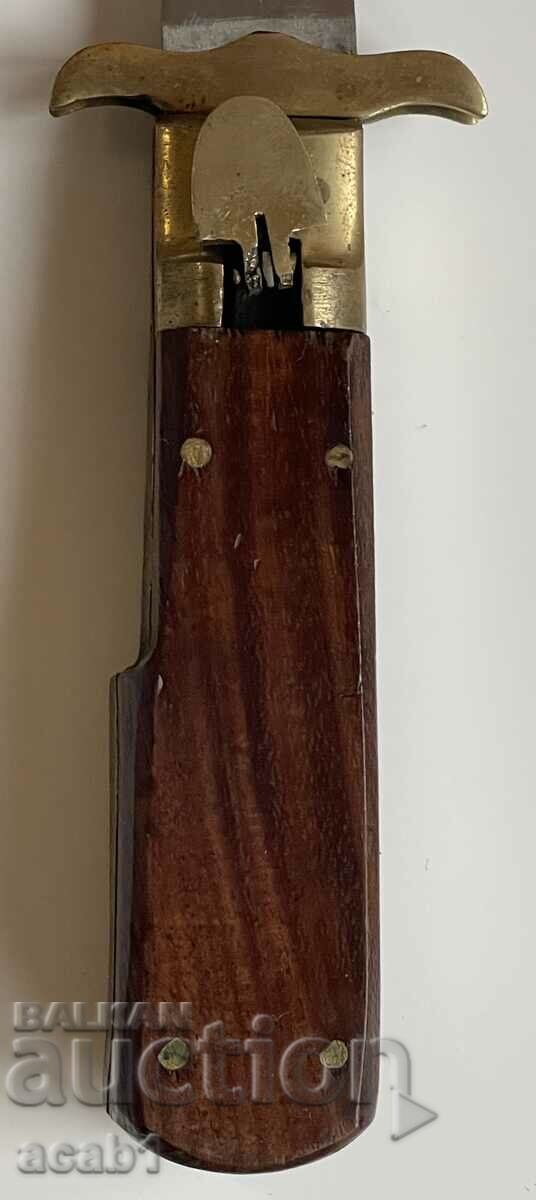 Delivery of Folding hunting knife Delivery of Folding hunting knife