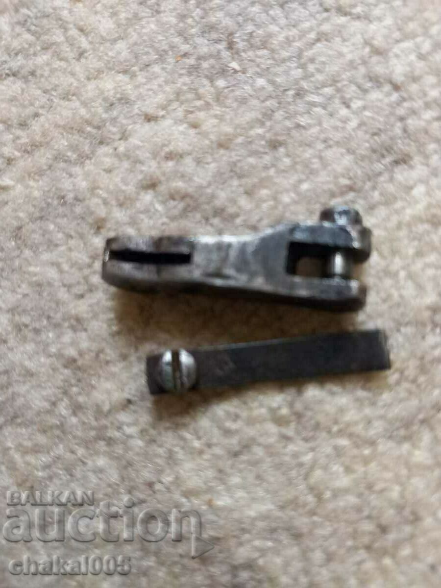 За наган с цена 80.00 лв. | € 40.90 За наган с цена 80.00 лв. | € 40.90