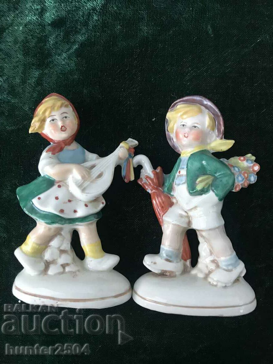 Delivery of Figures Boy and girl-11 cm