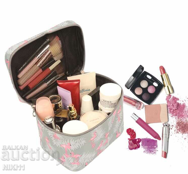 Make-up kit, make-up bag, cosmetics handbag with price 15.00 BGN | € 7.67