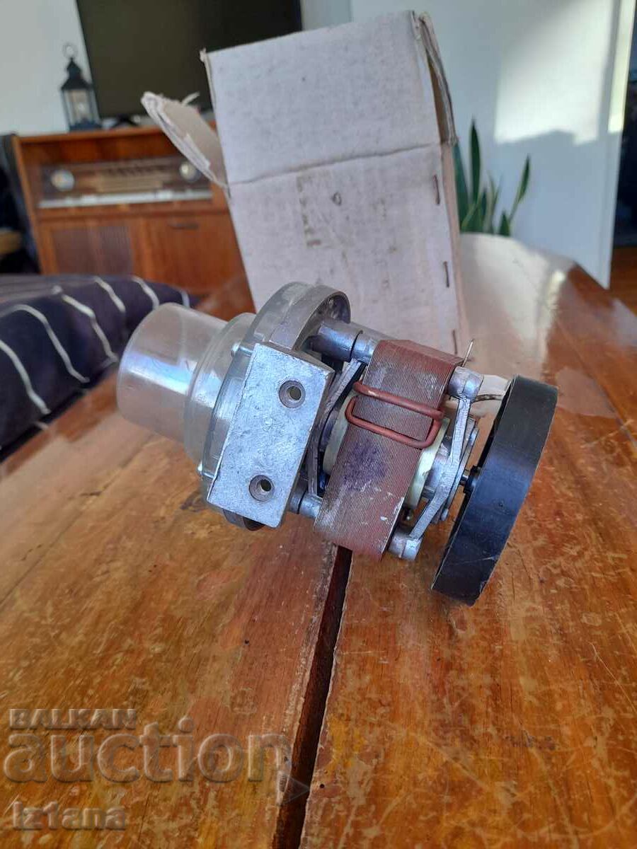 Auction  Old Perla washing machine water pump