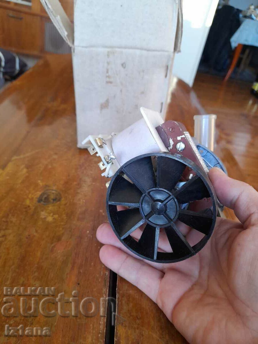 Old Perla washing machine water pump - 6