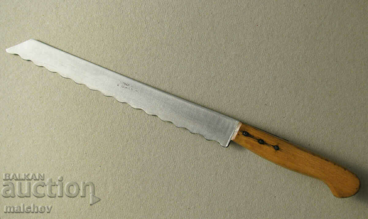 Кухненски нож за хляб 39/3 см вълнообразен дървена дръжка