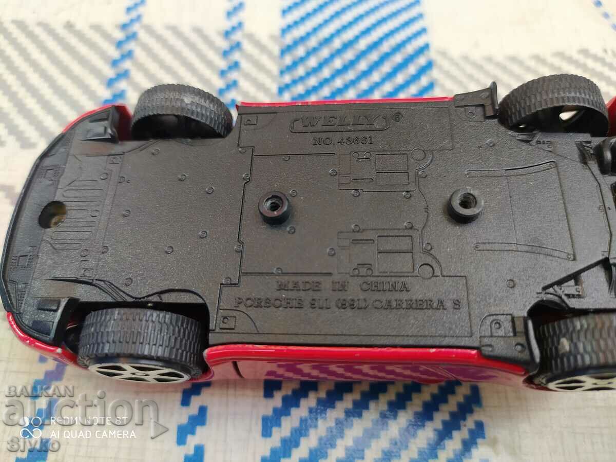 Delivery of Porsche stroller Delivery of Porsche stroller