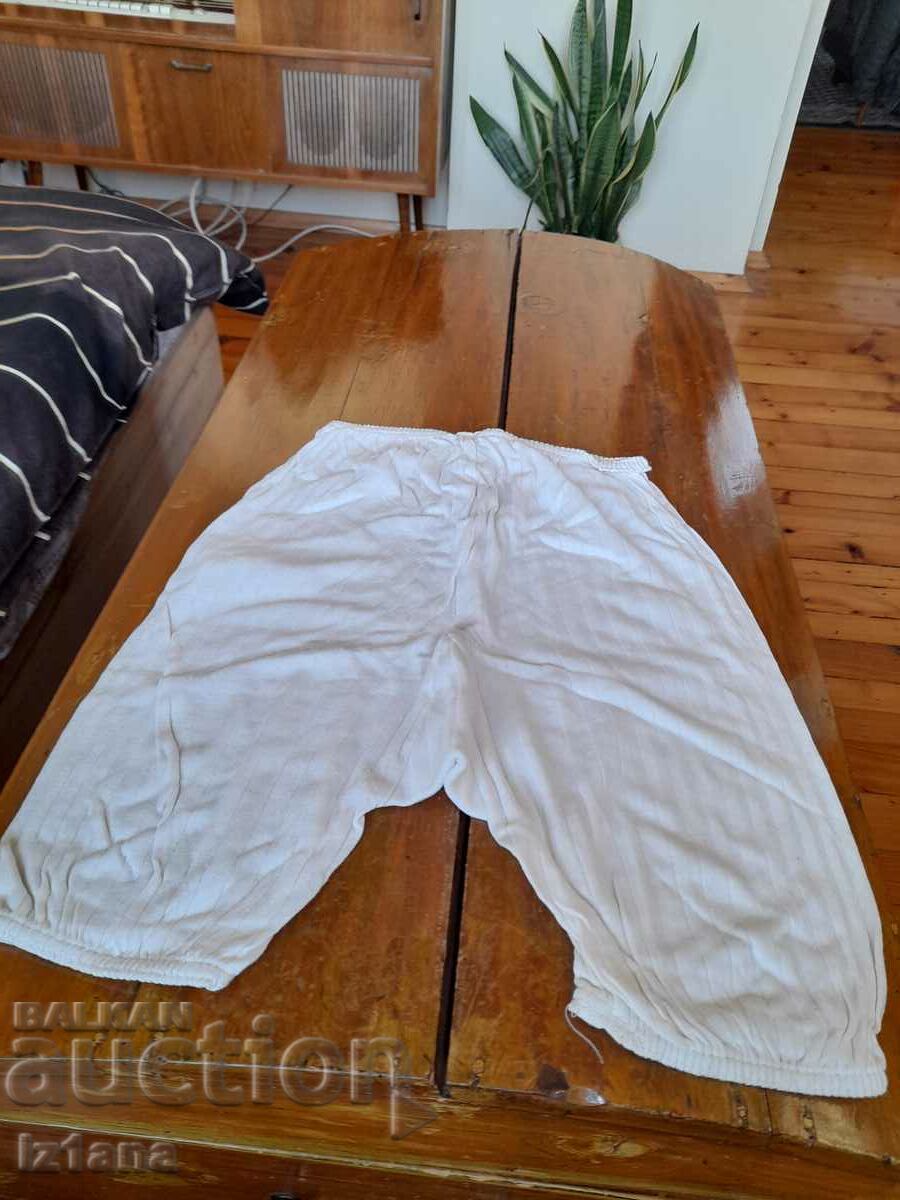 Auction Old women's culottes Auction Old women's culottes