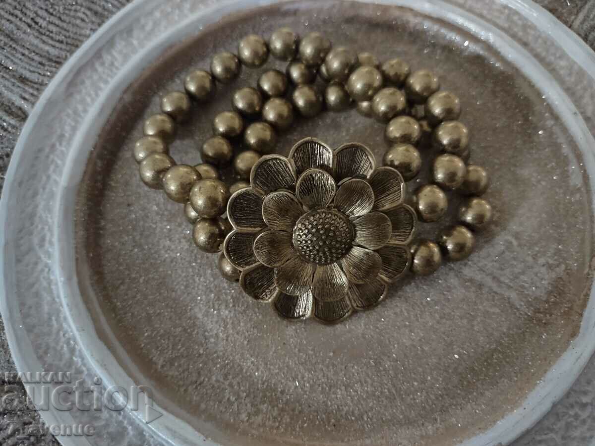 Auction Bracelet, 4 cm wide, flower 11/15/2023 Auction Bracelet, 4 cm wide, flower 11/15/2023