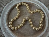 Colier vechi de perle sintetice, frumoasa inchizatoare 15.11.2023