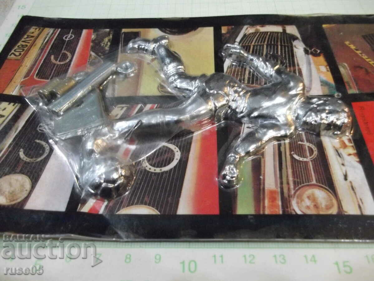 Licitație Accesoriu „TALISMAN ORIGINAL” pentru mașini noi Licitație Accesoriu „TALISMAN ORIGINAL” pentru mașini noi