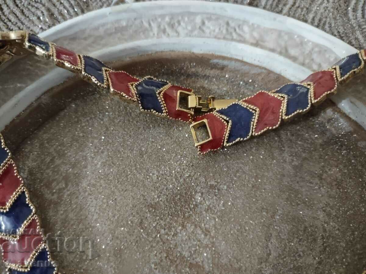 Delivery of Old heavy enamel necklace, 11/15/2023 Delivery of Old heavy enamel necklace, 11/15/2023