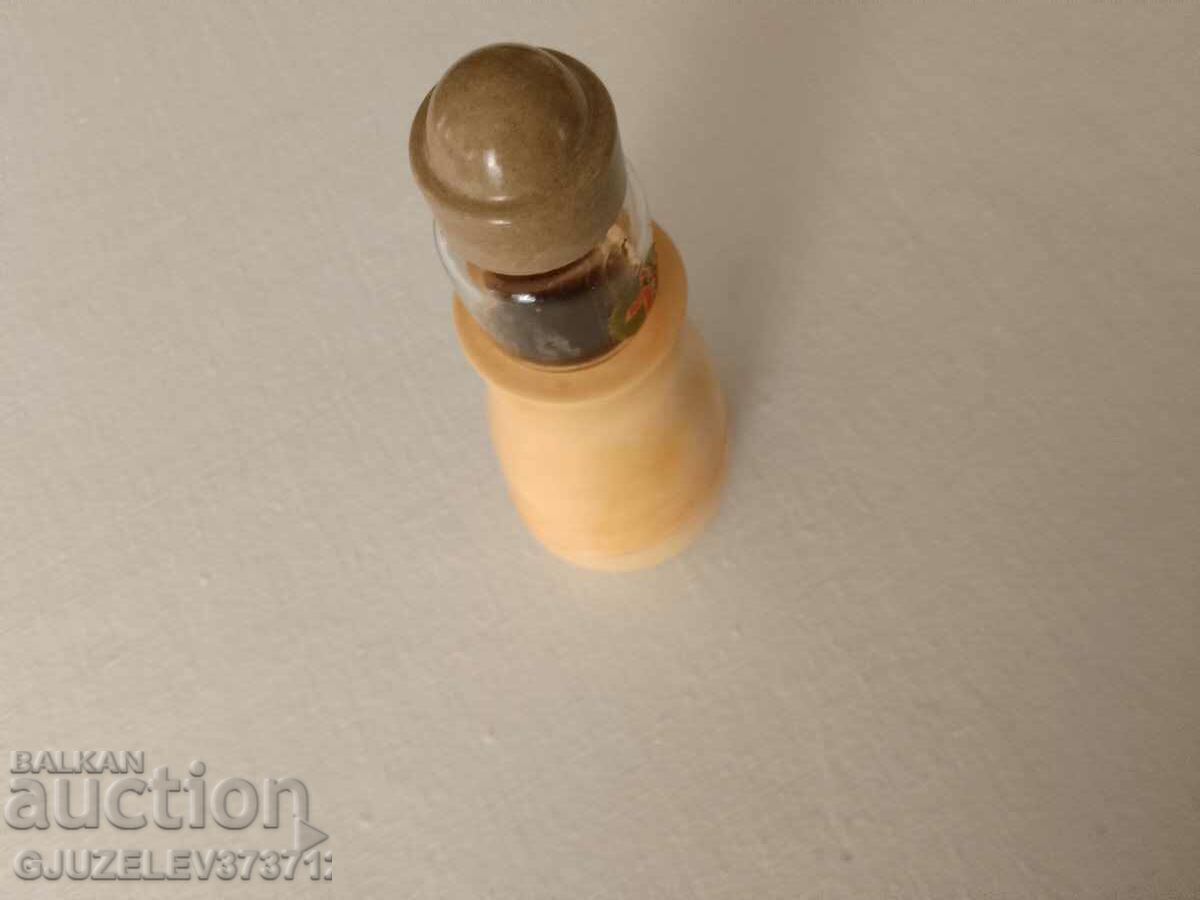 Παλιό μπουκάλι φάρμακο για εισπνοές - 5 Παλιό μπουκάλι φάρμακο για εισπνοές - 5