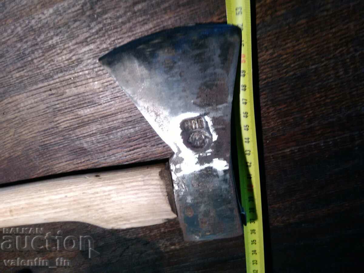 Стар германски топор 2 - 5 Стар германски топор 2 - 5