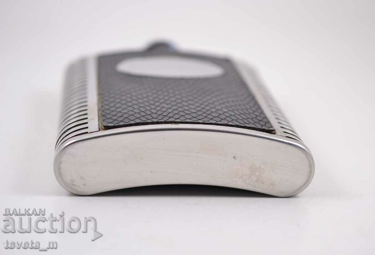 Auction Metal alcohol bottle Auction Metal alcohol bottle