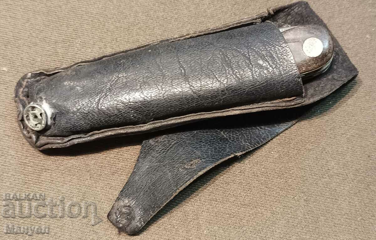 An old knife. - 5 An old knife. - 5