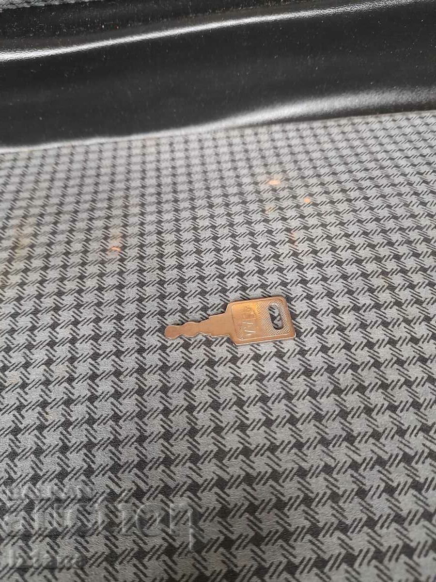 Old Diplomatic briefcase, suitcase - 6 Old Diplomatic briefcase, suitcase - 6