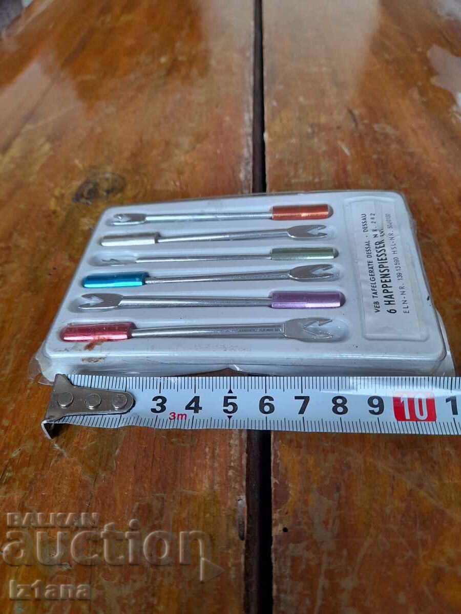 Old fondue forks - 5 Old fondue forks - 5