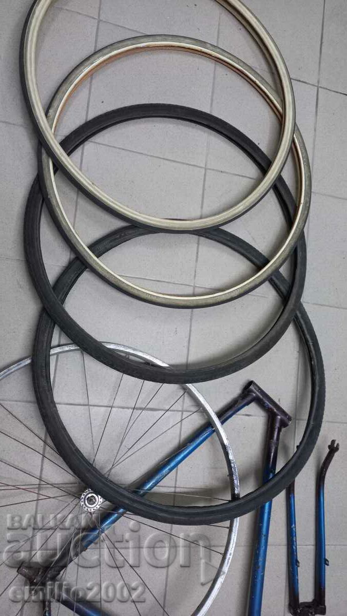 Delivery of Parts retro bike runner Tourer road Delivery of Parts retro bike runner Tourer road