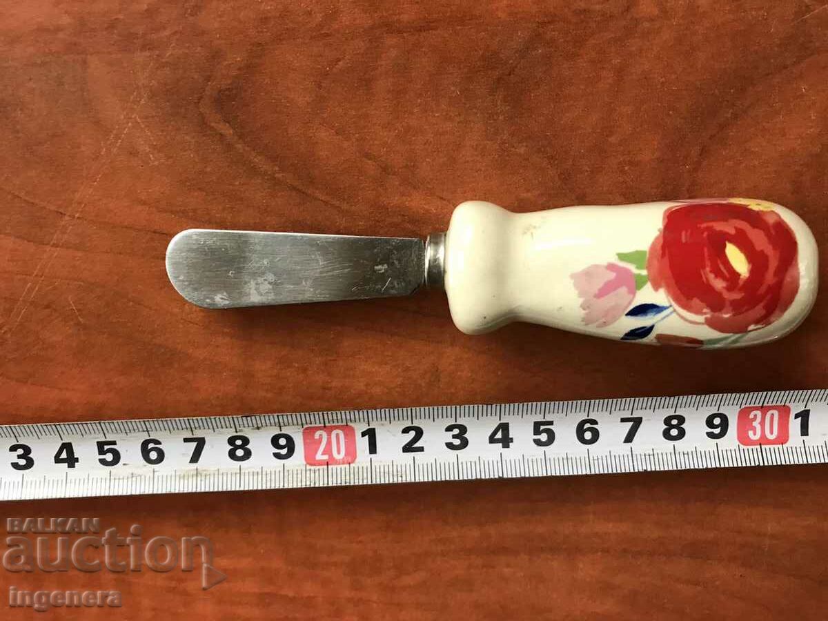 SPATULA METAL WOOD PLATTY KITCHEN COOK with price 6.00 BGN | € 3.07