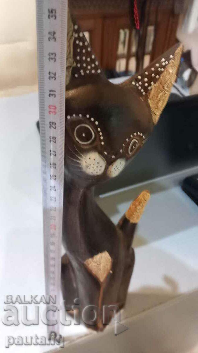 Delivery of SOUVENIR CAT TREE Delivery of SOUVENIR CAT TREE