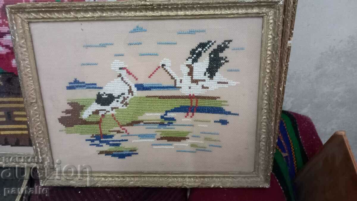PICTURE EMBROIDERED