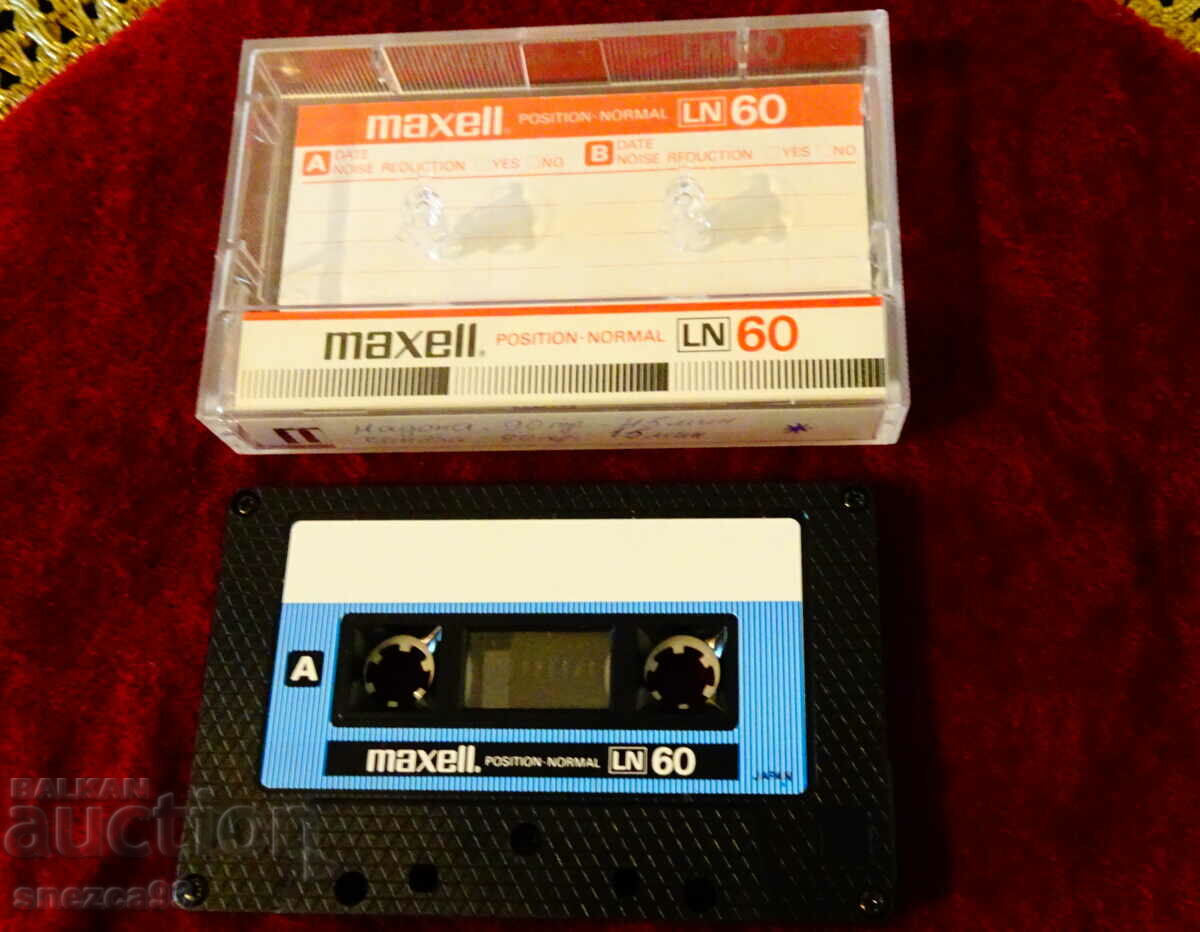 Maxell LN60 audio cassette with Madonna.