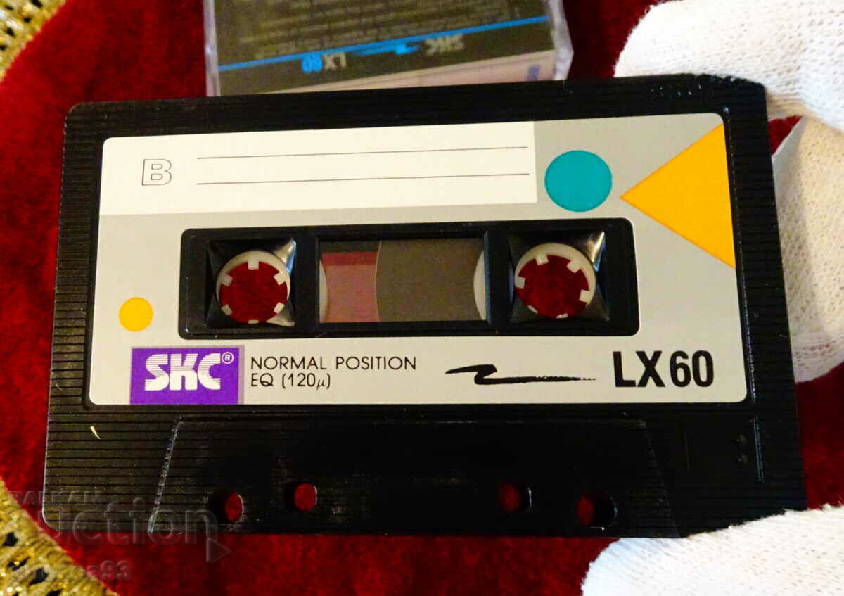 SKC audiotape with Gary Moore. with price 12.00 BGN | € 6.14