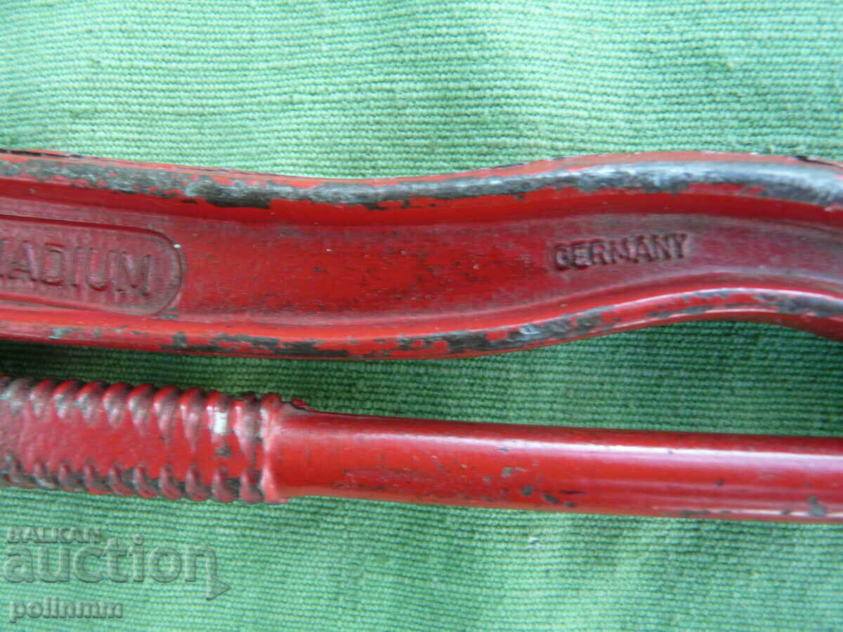 Παράδοση Παλιό γερμανικό κλειδί σωλήνα - 2 Παράδοση Παλιό γερμανικό κλειδί σωλήνα - 2