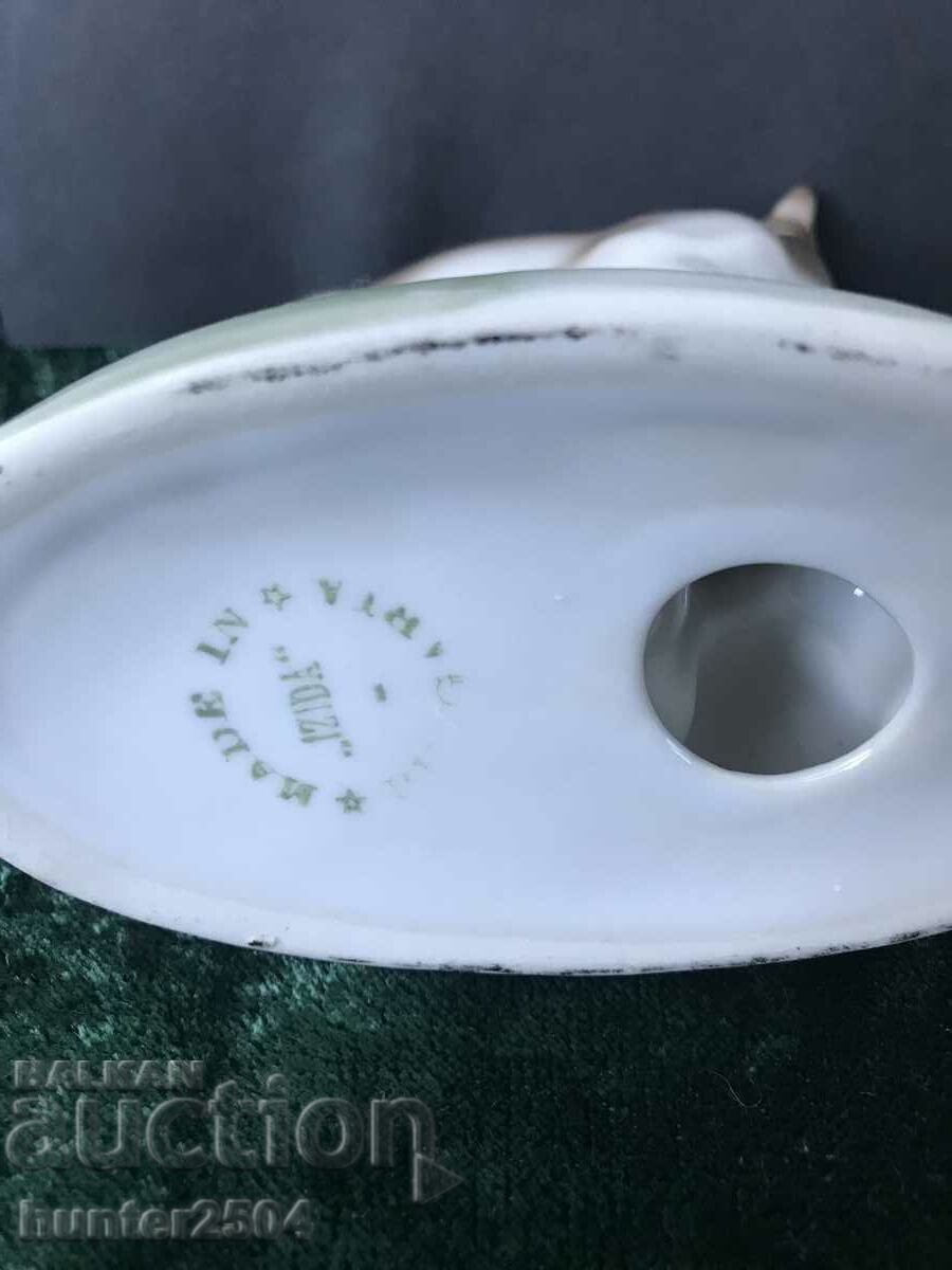 Licitație O căprioară mică