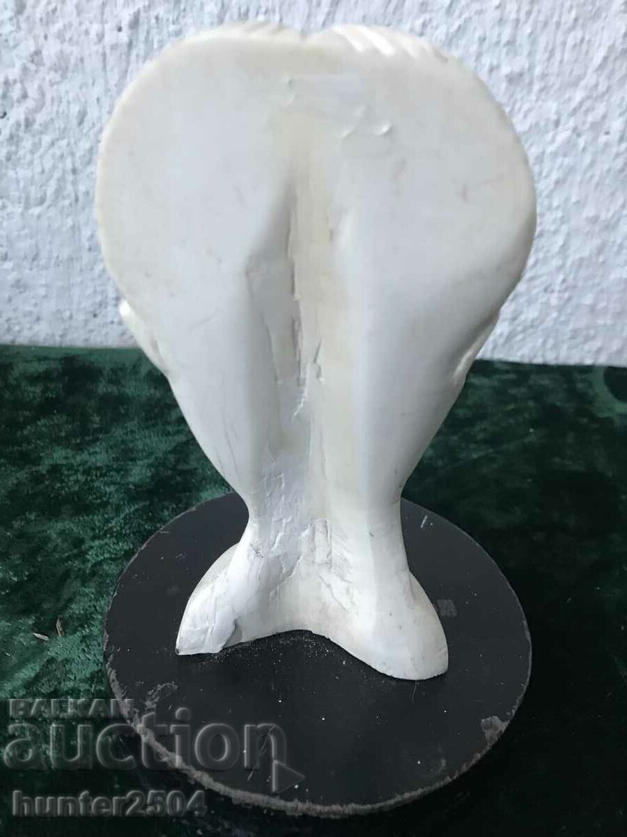 Head of a woman - 16 cm, ivory with price 1999.95 BGN | € 1022.56 Head of a woman - 16 cm, ivory with price 1999.95 BGN | € 1022.56