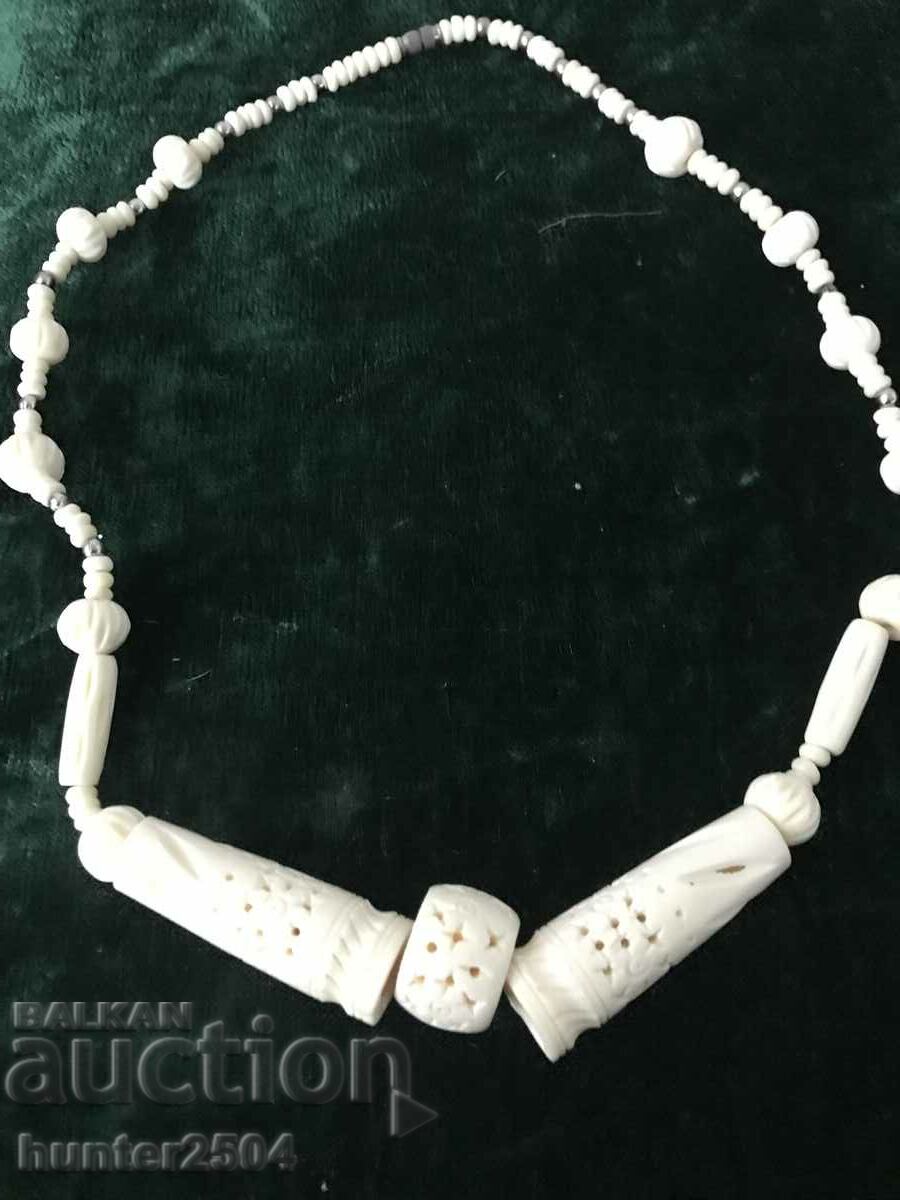 Necklace-65 cm long, hand carved with price 39.95 BGN | € 20.43 Necklace-65 cm long, hand carved with price 39.95 BGN | € 20.43