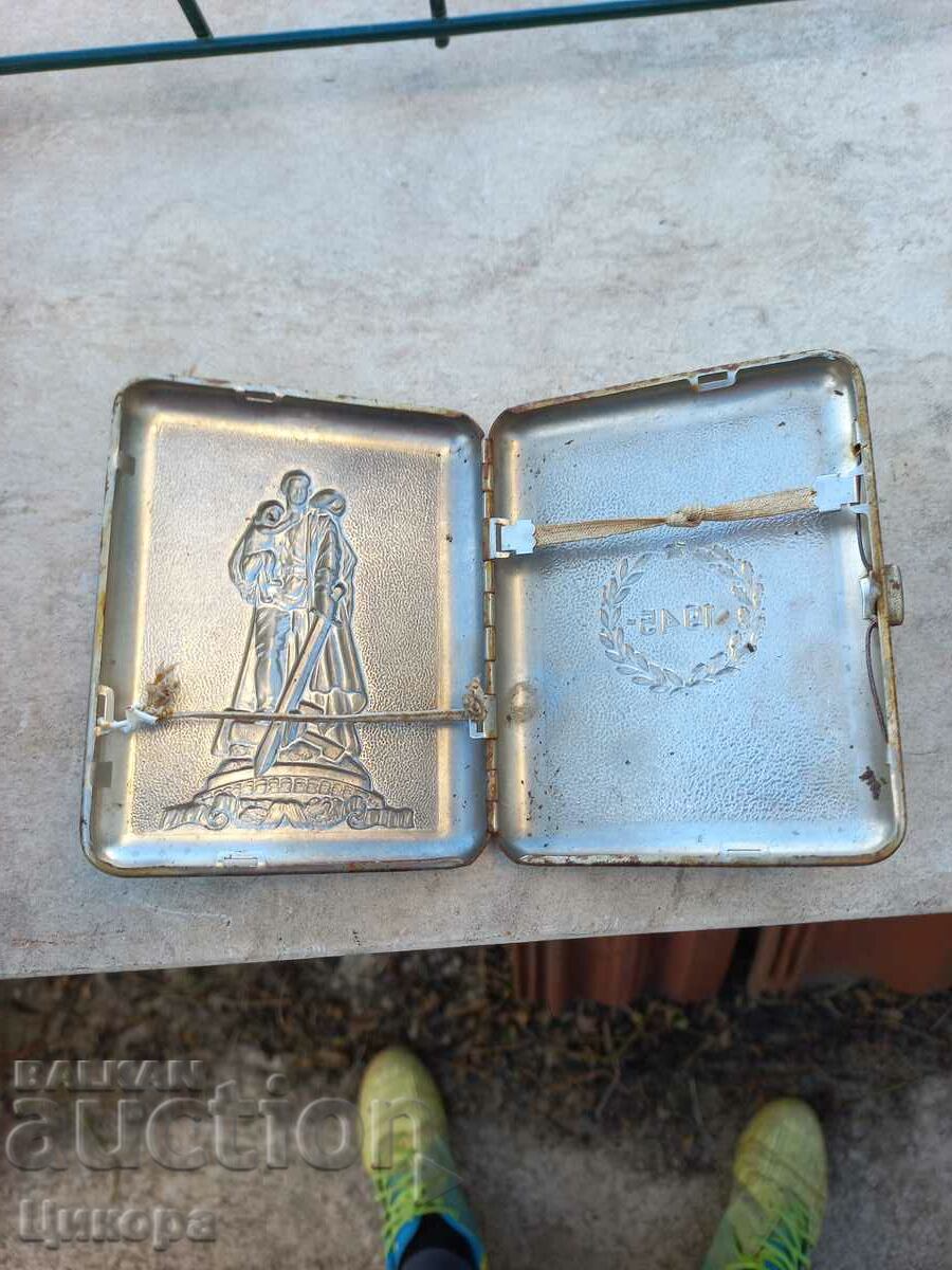 Auction OLD RUSSIAN TOBACCO Auction OLD RUSSIAN TOBACCO