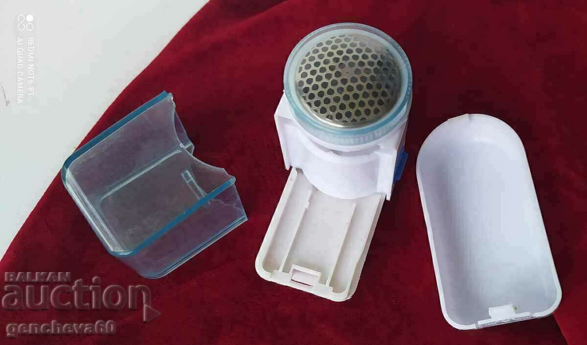 Delivery of Lint remover Delivery of Lint remover