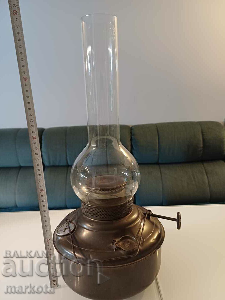 Old English gas lamp