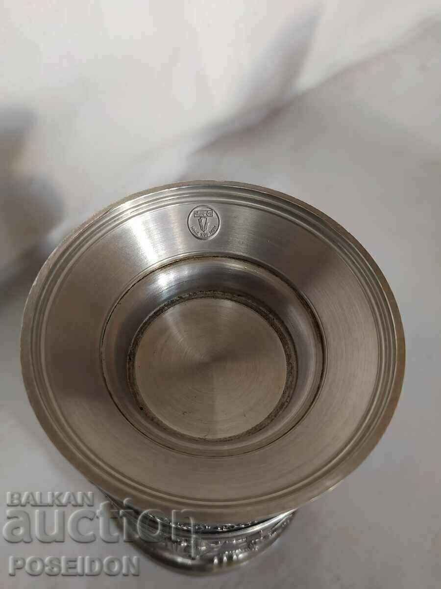 Delivery of TWO PINTS Delivery of TWO PINTS