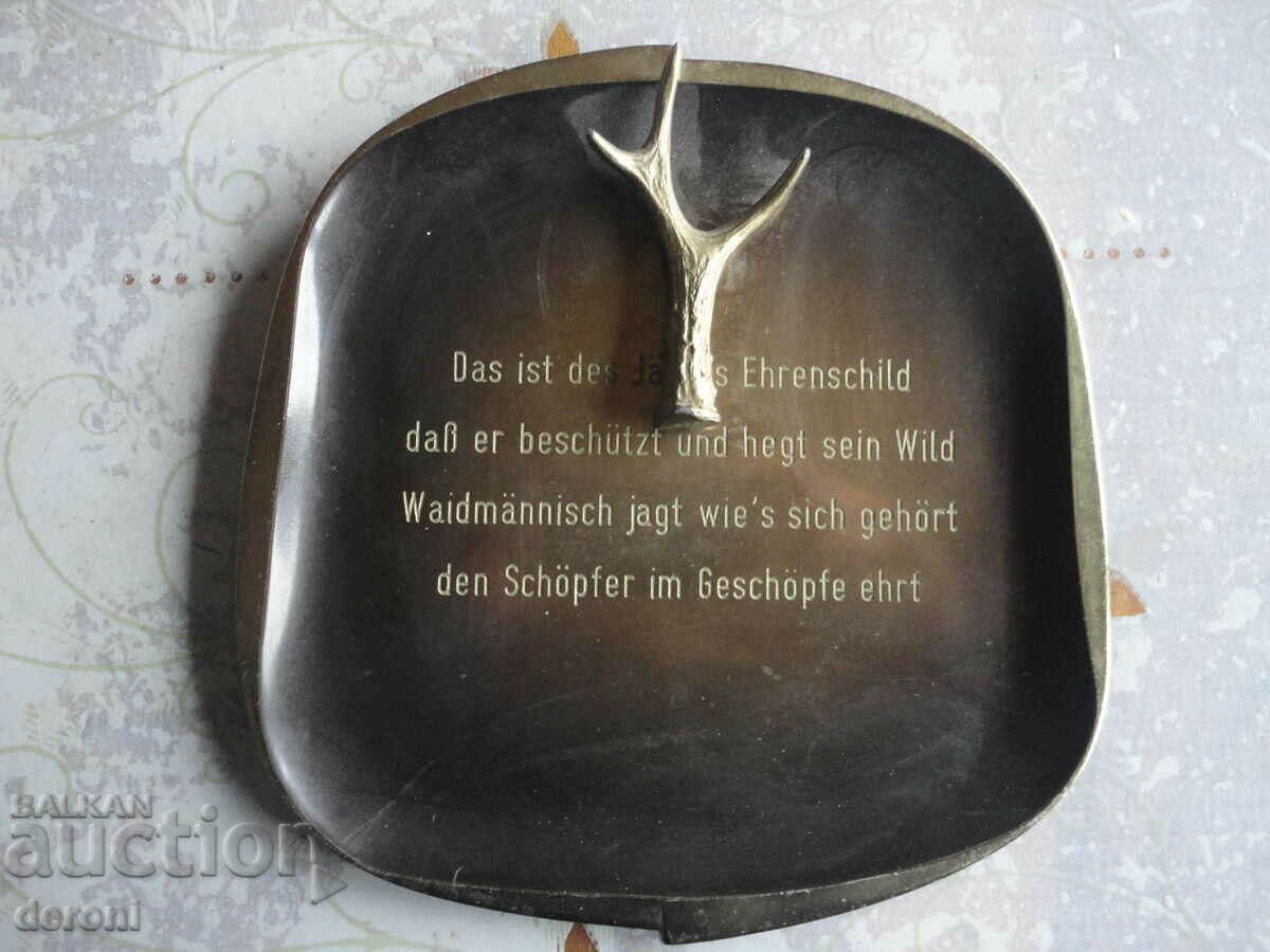 Amazing hunting plastic horn with price 160.00 BGN | € 81.81 Amazing hunting plastic horn with price 160.00 BGN | € 81.81