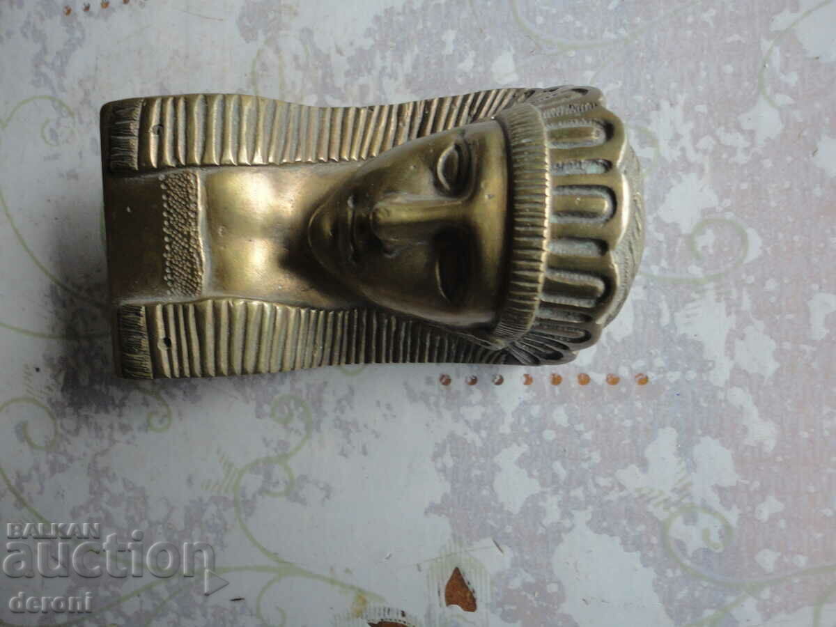 Ancient bronze sculpture of a pharaoh - 7 Ancient bronze sculpture of a pharaoh - 7