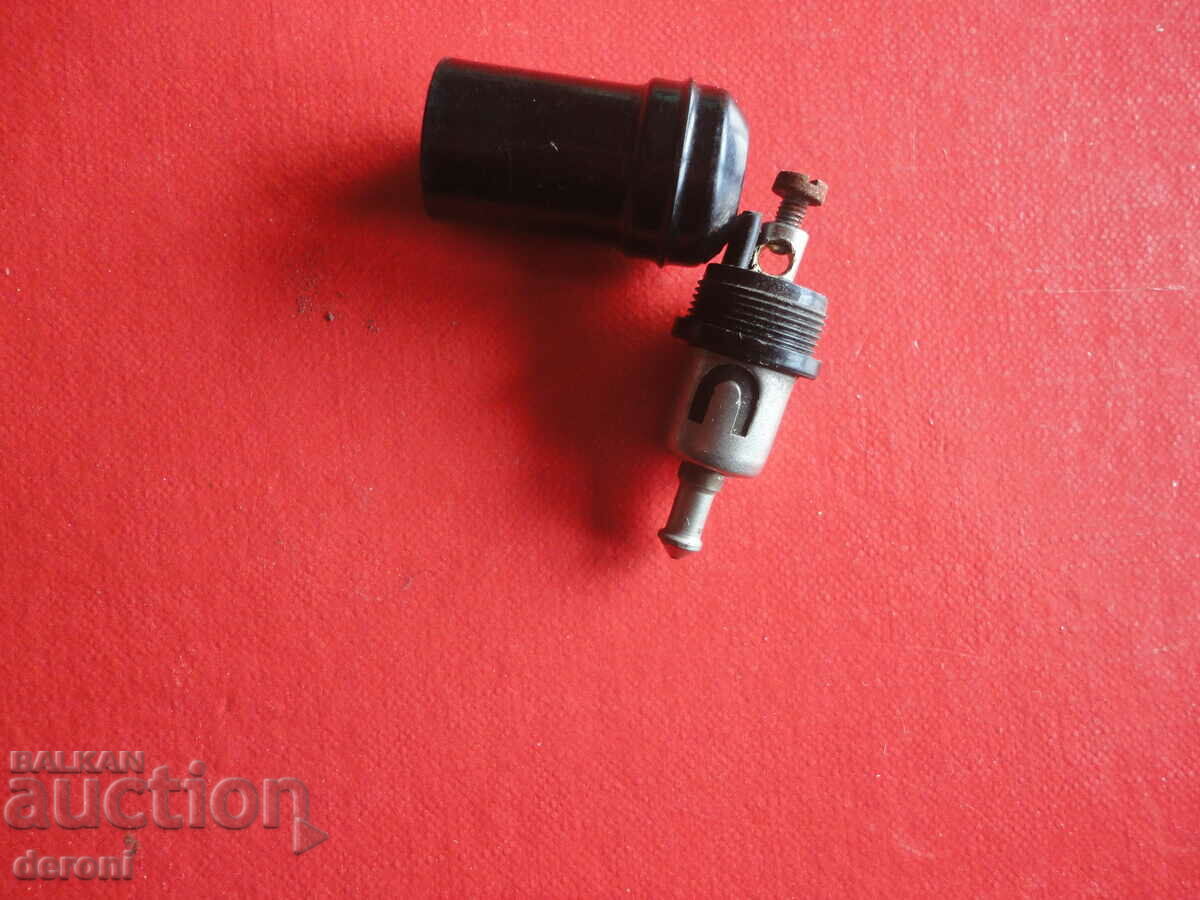 Auction Bakelite Hella socket from Porshe Mercedes Auction Bakelite Hella socket from Porshe Mercedes