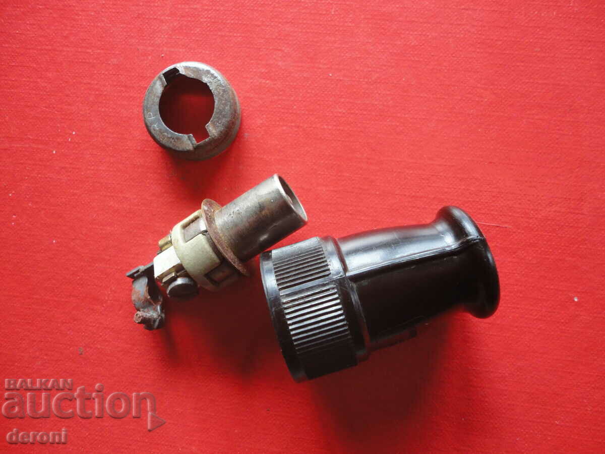 Siemens DRP Army Bakelite Socket - 5 Siemens DRP Army Bakelite Socket - 5