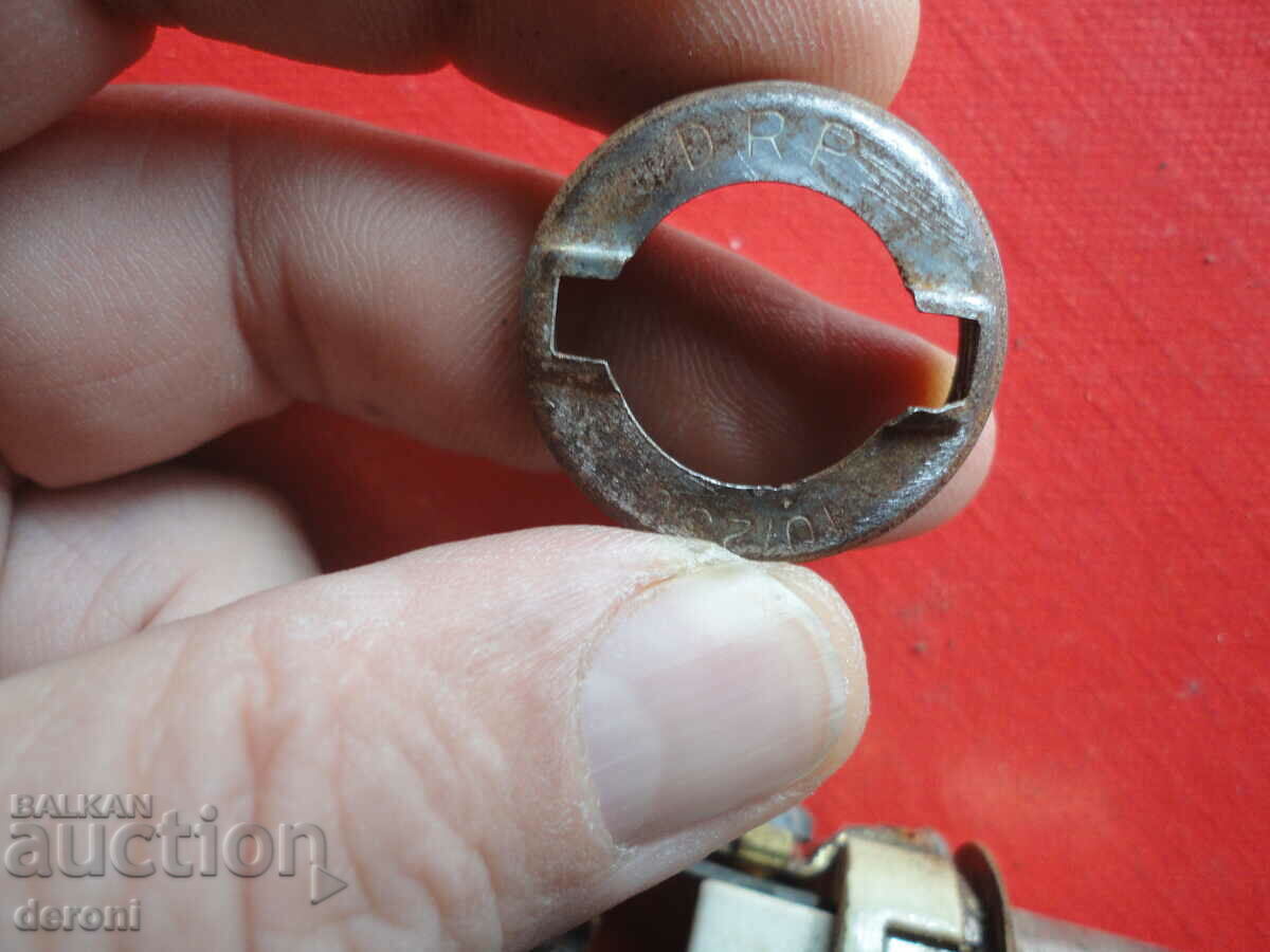 Siemens DRP Army Bakelite Socket - 6 Siemens DRP Army Bakelite Socket - 6