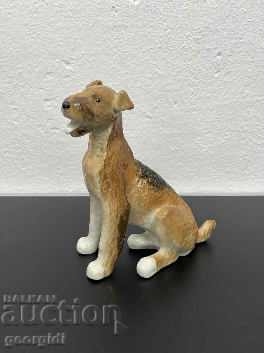 Airedale porcelain dog - LFZ. #4774