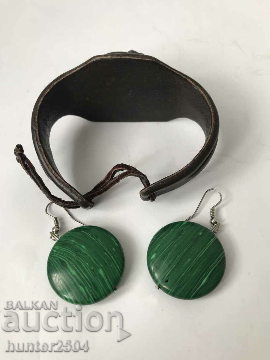 Auction Malachite bracelet and earrings Auction Malachite bracelet and earrings