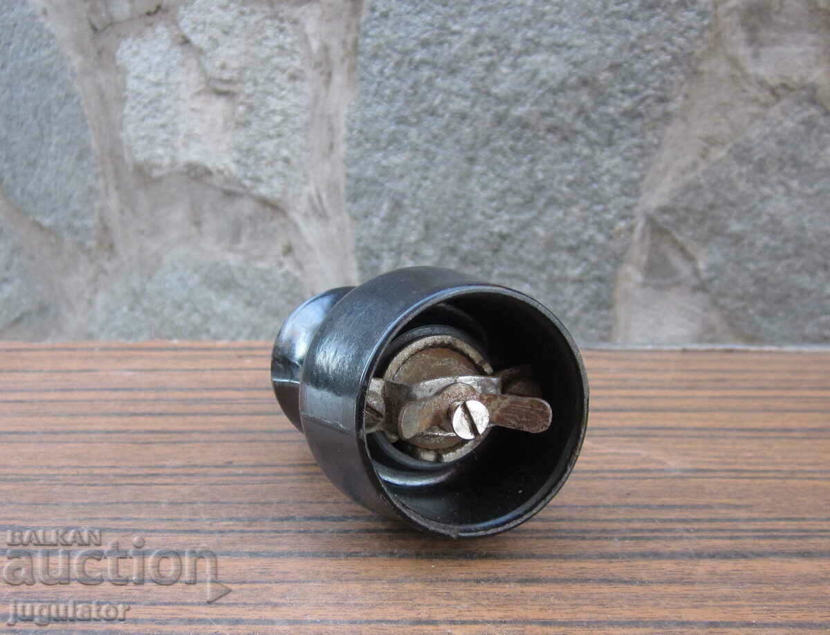 Auction old bakelite grinder black popper grinder Auction old bakelite grinder black popper grinder