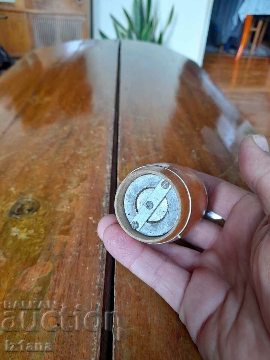 Old grinder, pepper mill - 5 Old grinder, pepper mill - 5